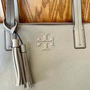Tory Burch Thea Leather Pebbled Tote bag